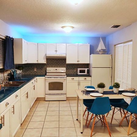 Manatee River Cottage In Historical Oldtown, Sleeps Up To 7 People Palmetto 外观 照片